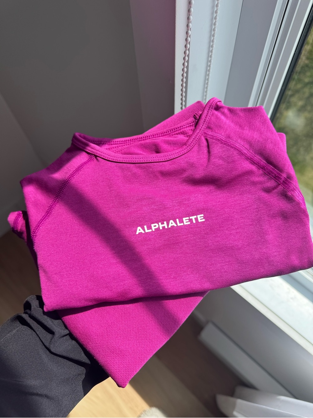 Alphalete Amplify leggings and SS crop t-shirt set